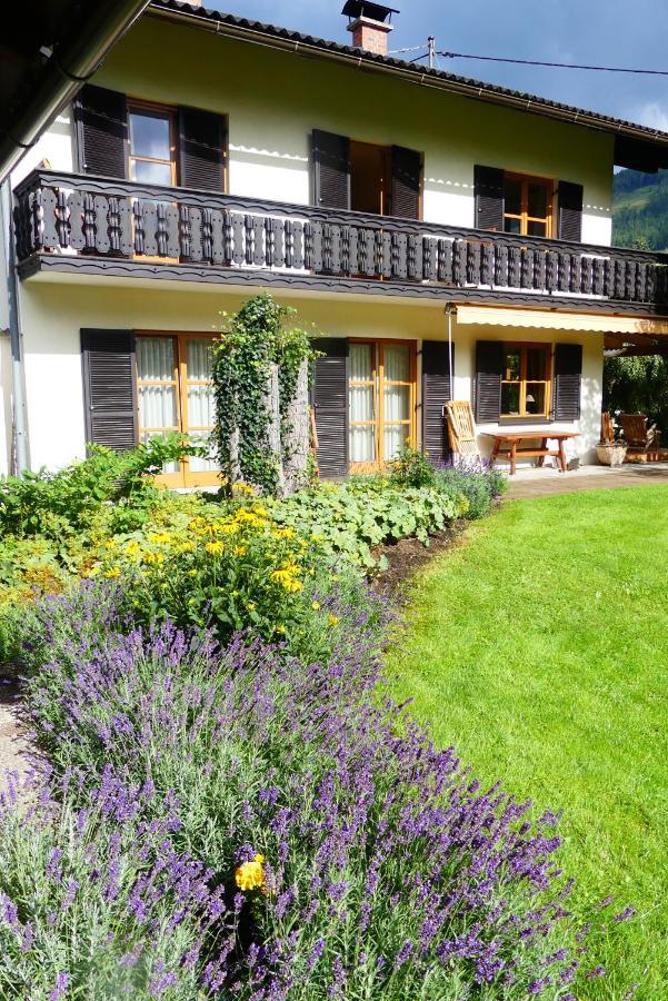 Ferienwohnungen Familie Wetzlinger Bad Kleinkirchheim Exterior photo